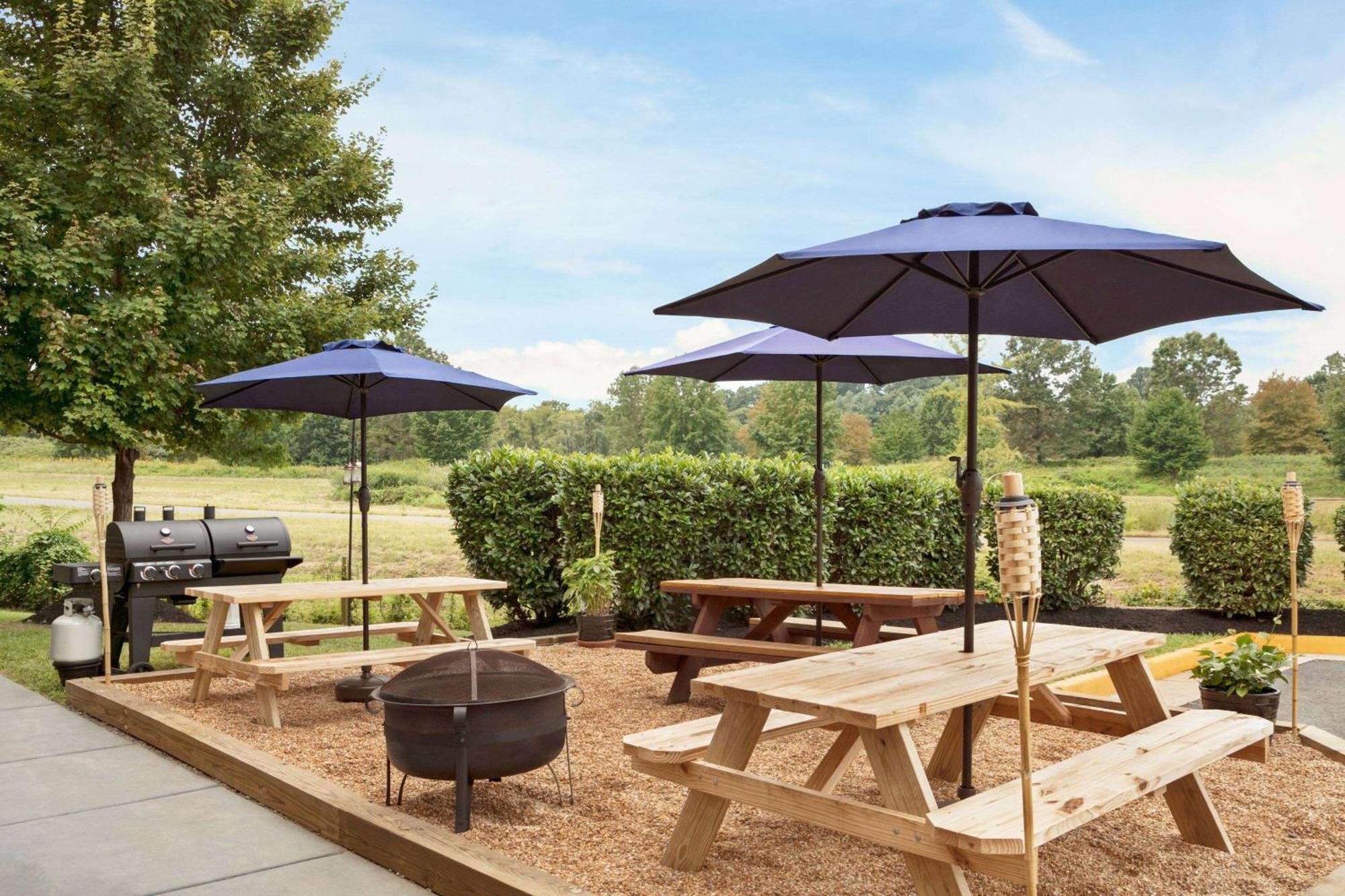 Microtel Inn & Suites By Wyndham Culpeper Luaran gambar